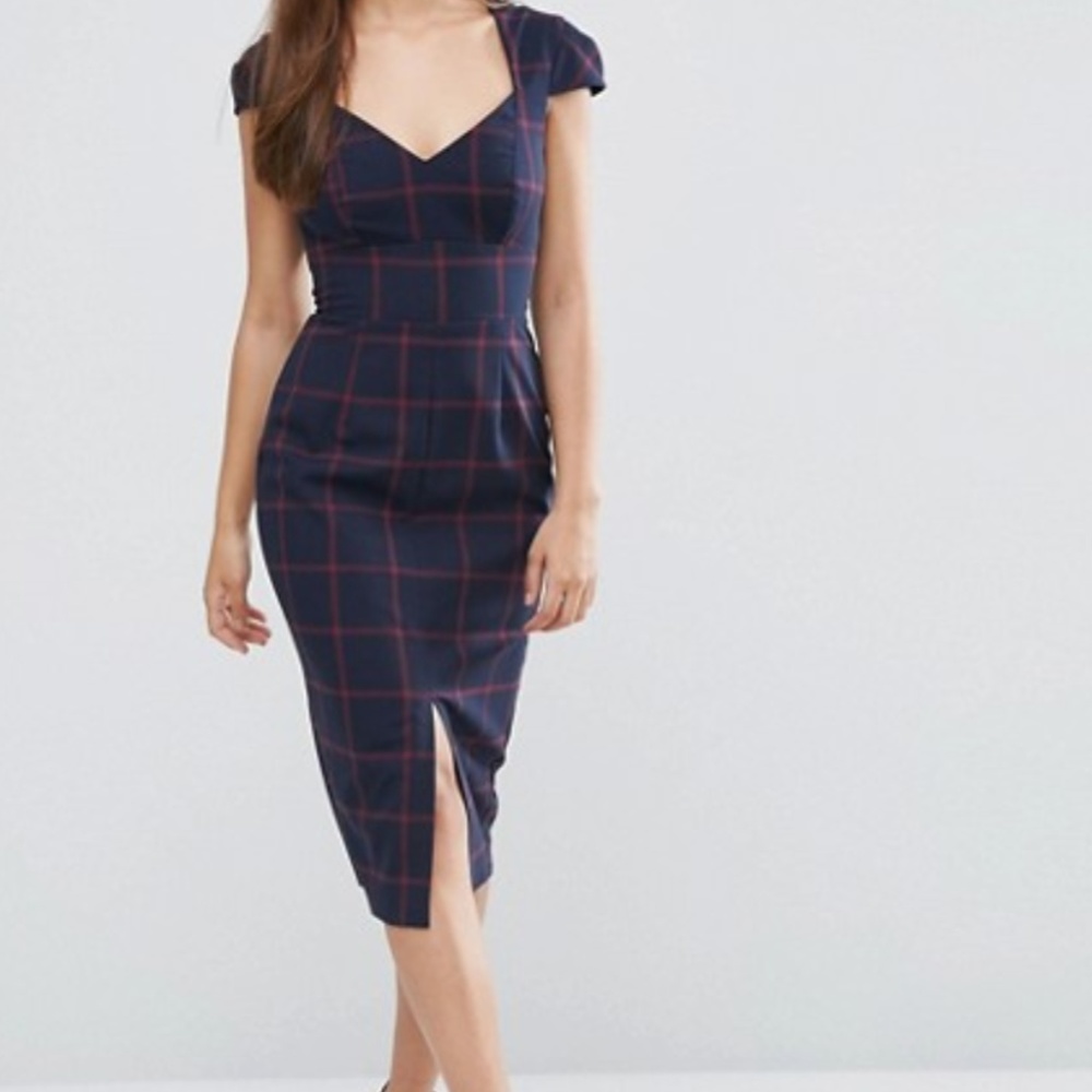 ASOS Pencil midi dress with Sweetheart Neck In Che